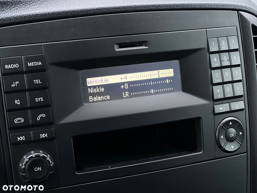 Mercedes-Benz VITO 109 - 28