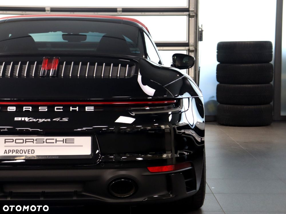 Porsche 911 Targa 4S - 15