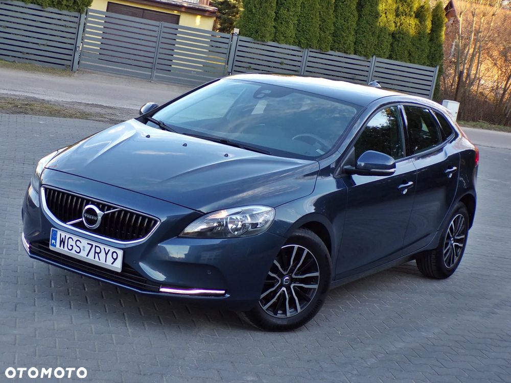 Volvo V40 D2 Momentum - 13