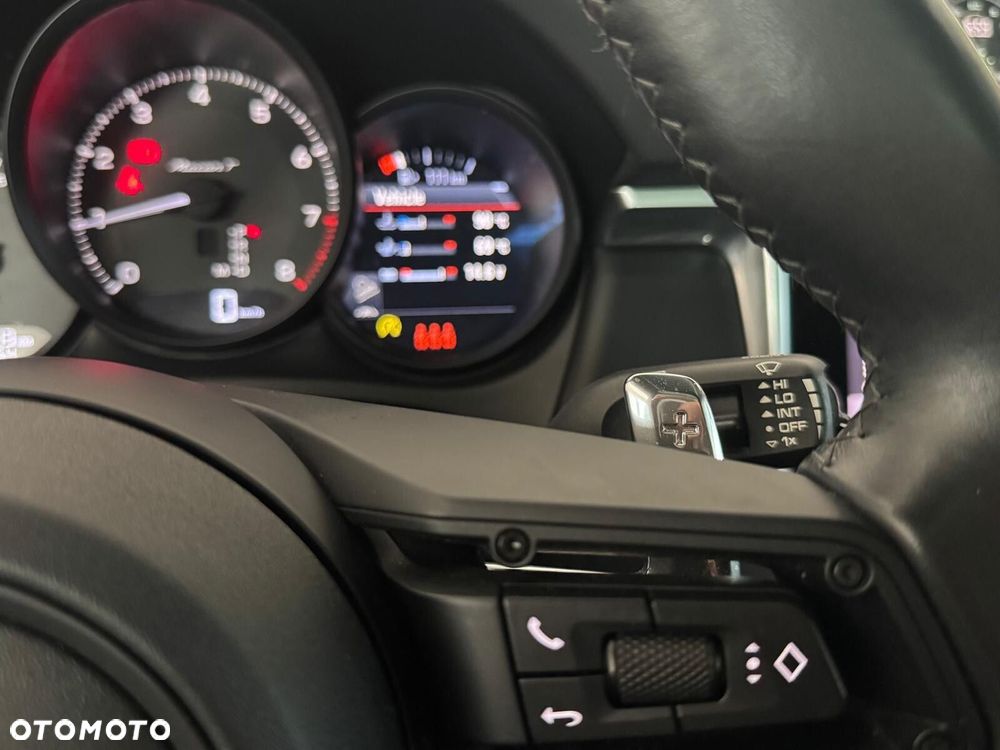 Porsche Macan - 19