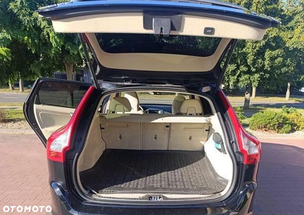 Volvo XC 60 D4 Drive-E Summum - 25