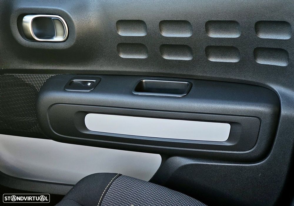 Citroën C3 1.2 PureTech Plus - 9