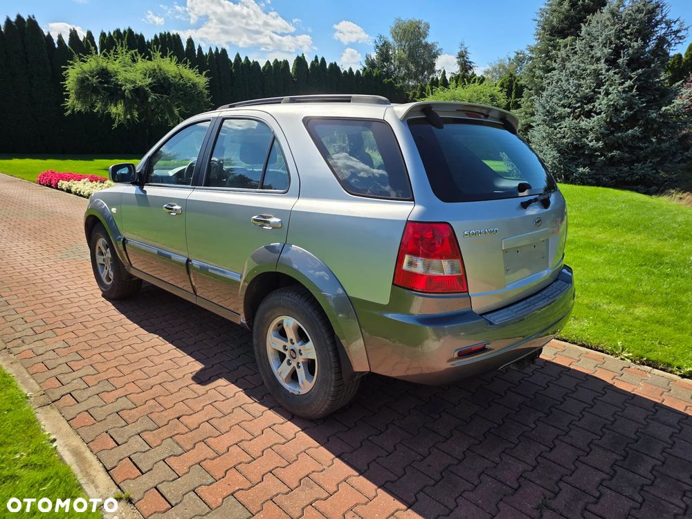 Kia Sorento 2.5 CRDi (air) - 4