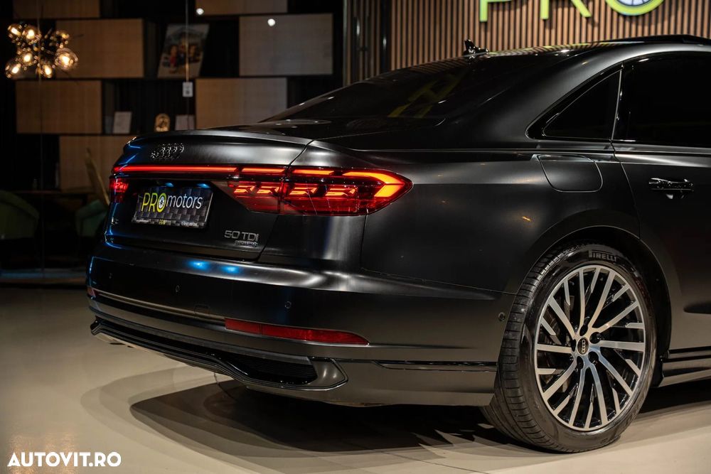 Audi A8 - 15