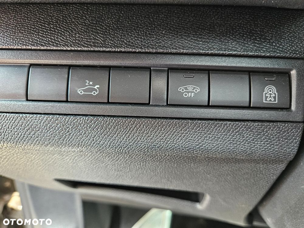 Peugeot 3008 PureTech 180 Stop & Start GPF EAT8 GT - 22