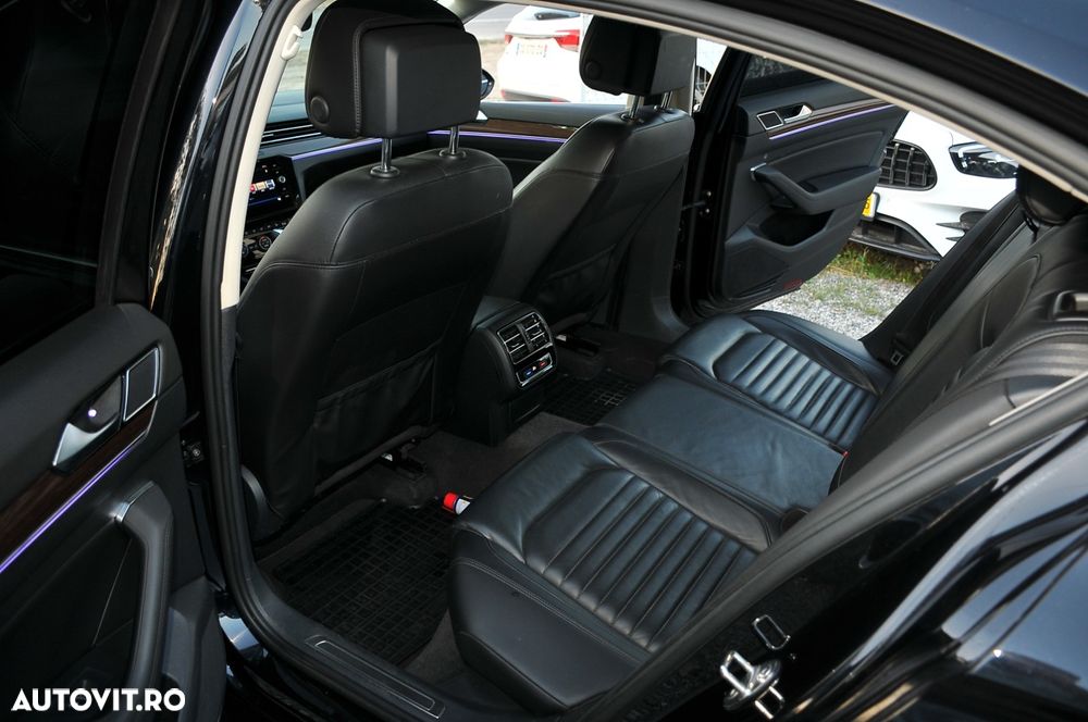 Volkswagen Passat - 9