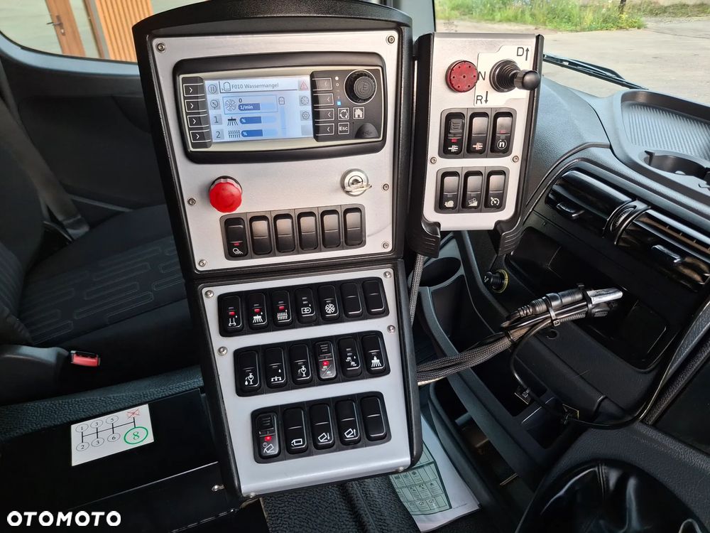 Mercedes-Benz Atego 1021 Zamiatarka Schmidt SK500 Napęd Hydrostatyczny Listwa Wysokiego Ciśnienia Karcher Szczotki Lewa Oraz Prawa Strona 3600 Mth Zamiatarka Uliczna - 33