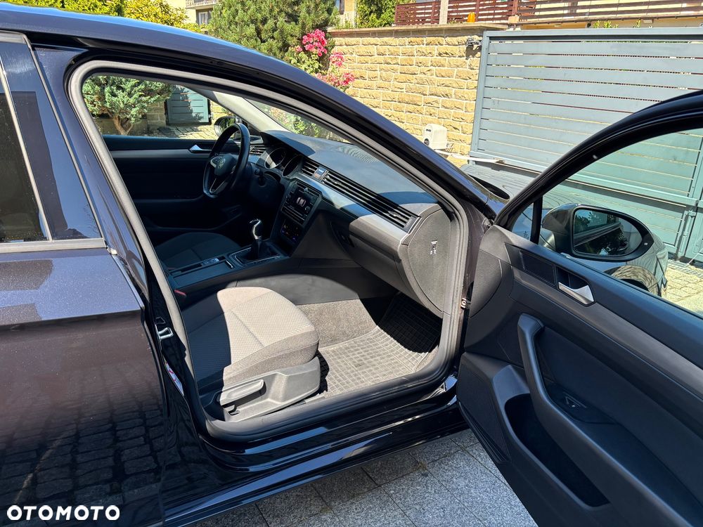 Volkswagen Passat 1.5 TSI EVO Essence - 19