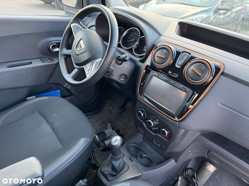 Dacia Dokker TCe 115 N1 Stepway - 10