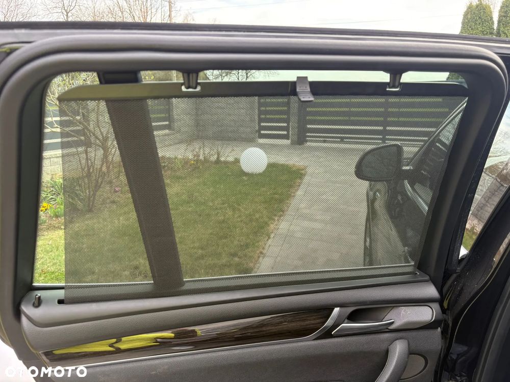 BMW X3 xDrive28i xLine - 15