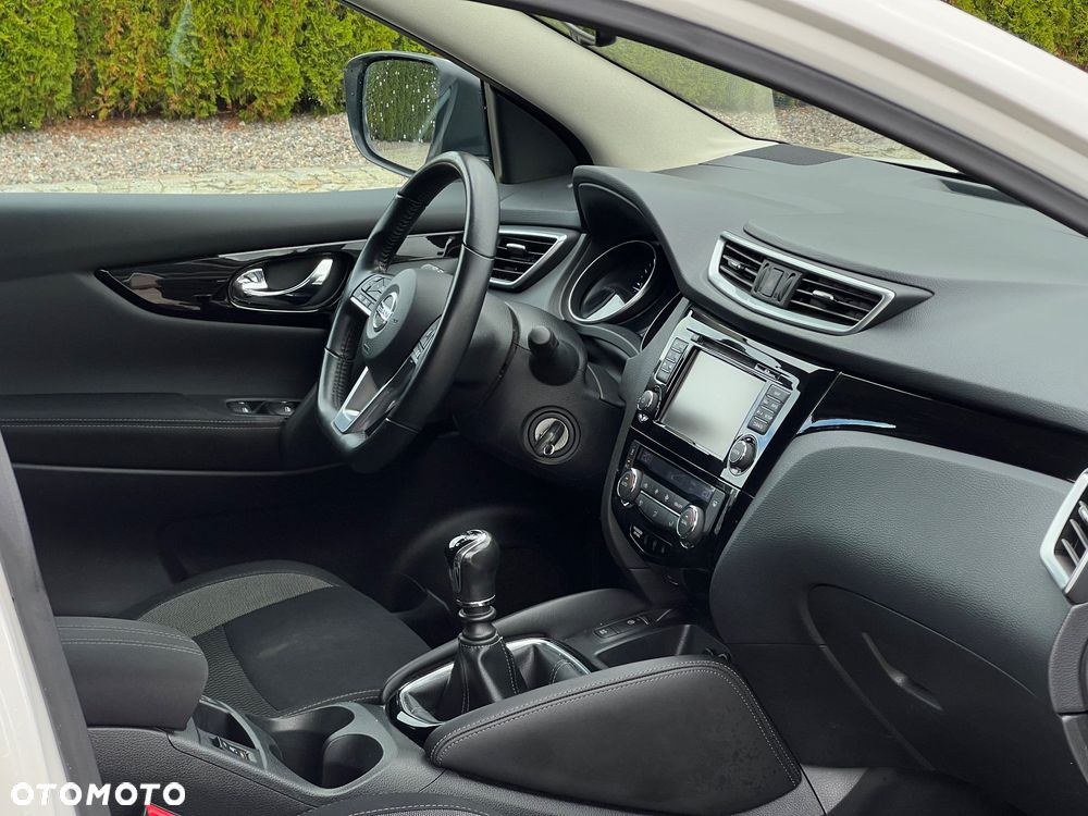 Nissan Qashqai 1.6 dCi Tekna - 21