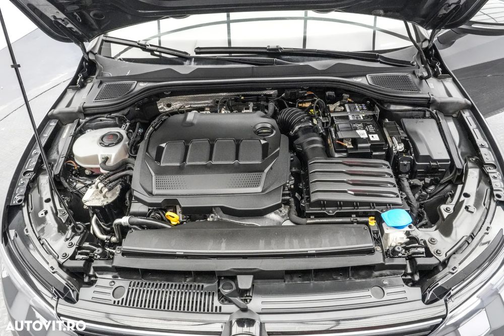 Volkswagen Golf 2.0 TDI 150CP DSG Style - 28