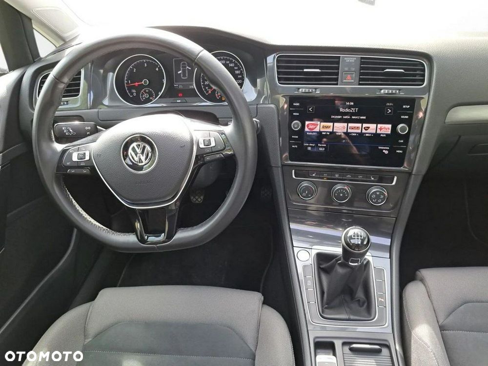Volkswagen Golf VII 1.6 TDI BMT Highline - 12