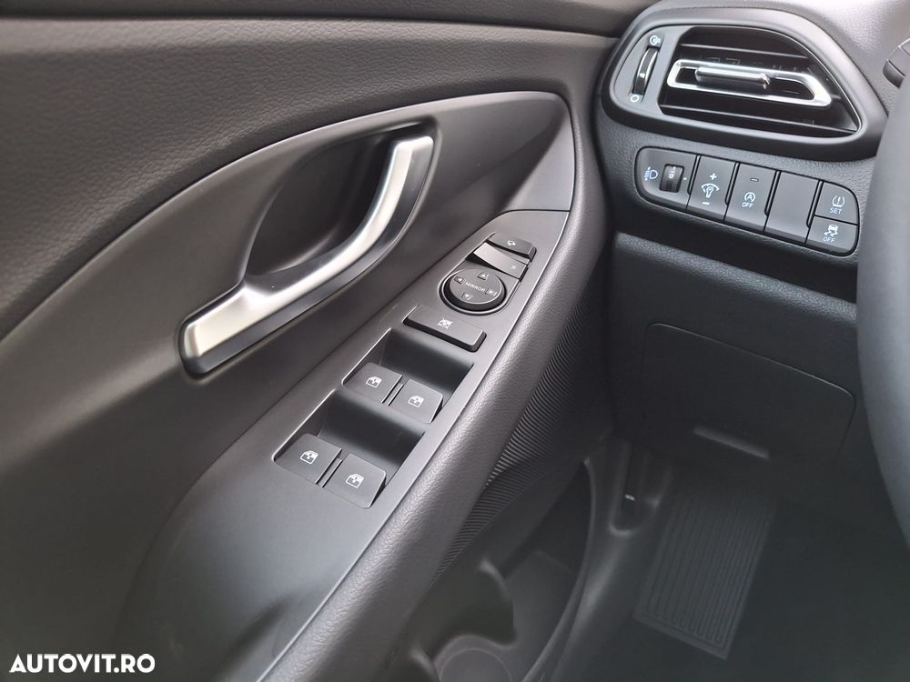 Hyundai i30 - 16