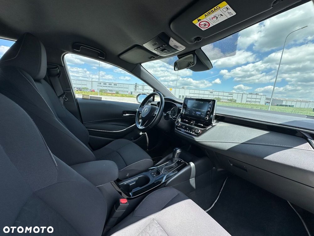 Toyota Corolla 1.8 Hybrid Comfort - 18