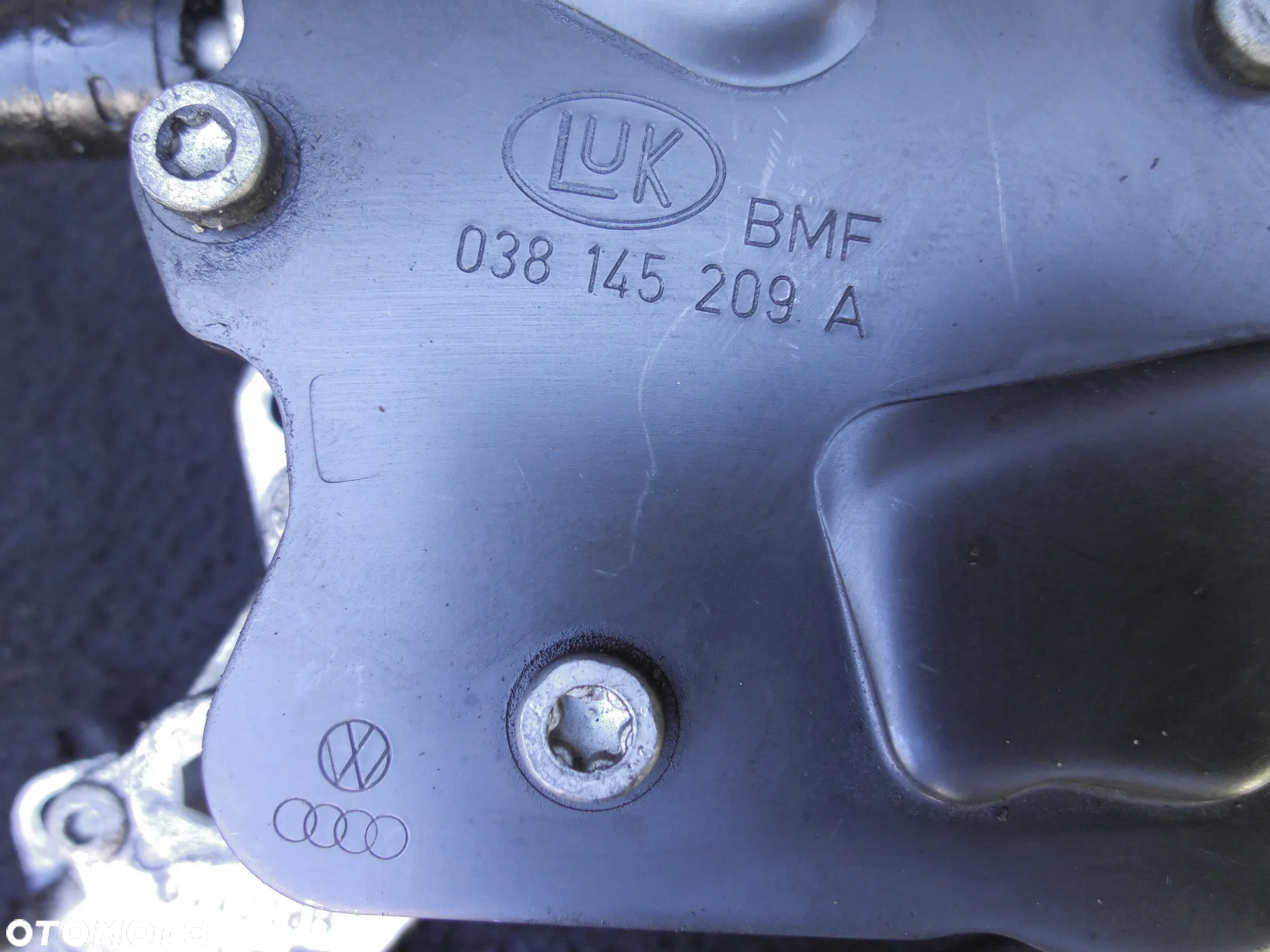 1.9 2.0 TDI POMPA VACUM PODCIŚNIENIA 038145209A VW GOLF IV PASSAT B5 B6 AUDI A3 8L A4 B6 A6 C5 SEAT SKODA FORD GALAXY POSIADAM 5SZT - 2