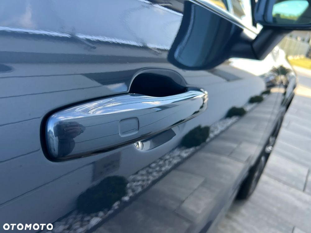 Volvo XC 60 D4 Geartronic Momentum Pro - 21