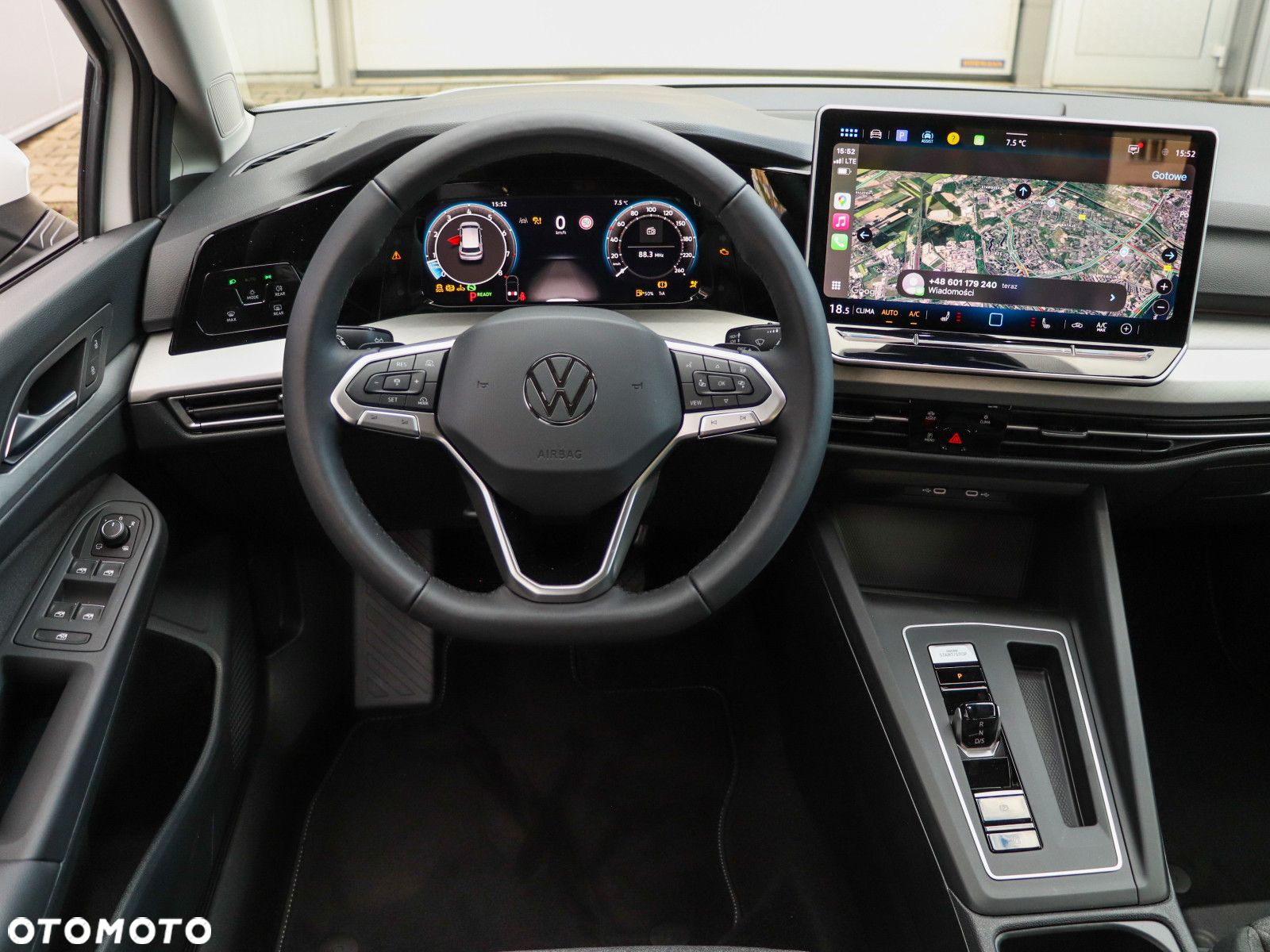 Volkswagen Golf - 14