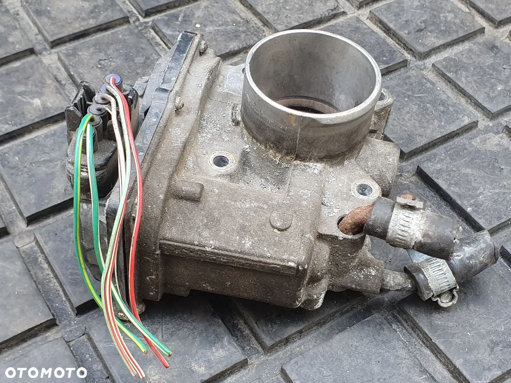 PRZEPUSTNICA POWIETRZA MITSUBISHI COLT SMART FORFOUR 1.3 1.5 16V MN195709 WTYCZKA INSTALACJA - 2