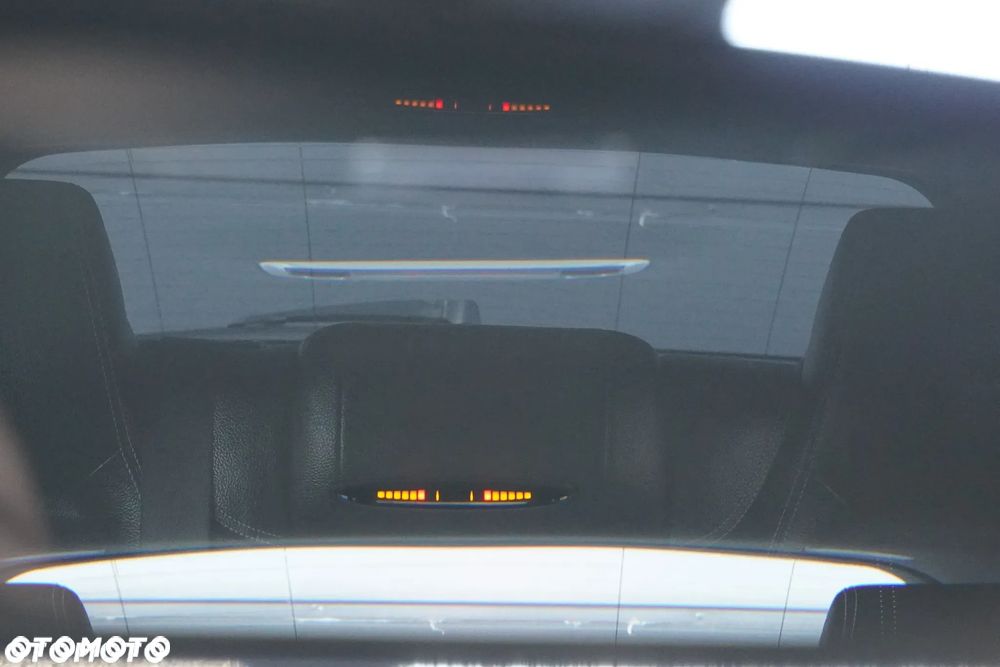Mercedes-Benz CLA 200 Peak Edition - 33