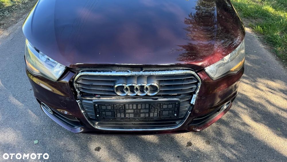 Audi A1 1.2 TFSI S line Sportpaket - 4