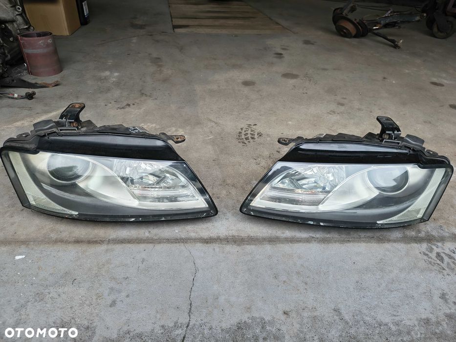 Lampa Audi A5 8T Przed Lift Przód Lewa Prawa stan BDB - 4