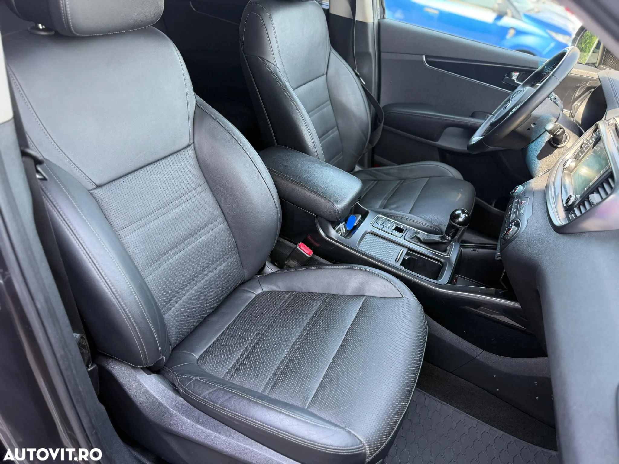 Kia Sorento - 17