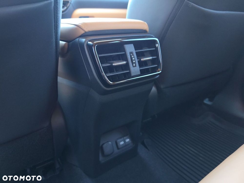 Lexus NX 350h Prestige 2WD - 28
