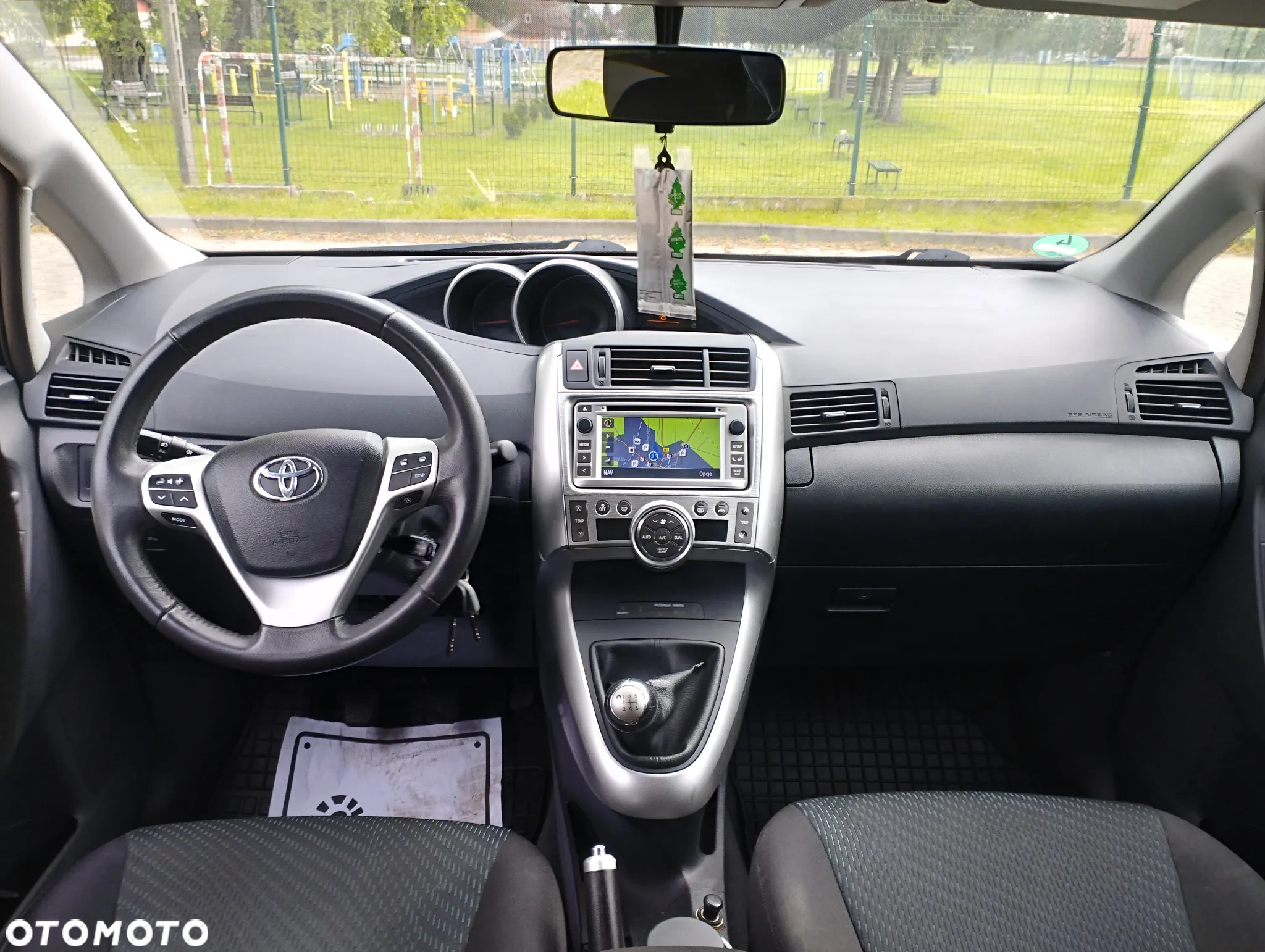 Toyota Verso 1.8 5-Sitzer Executive - 9