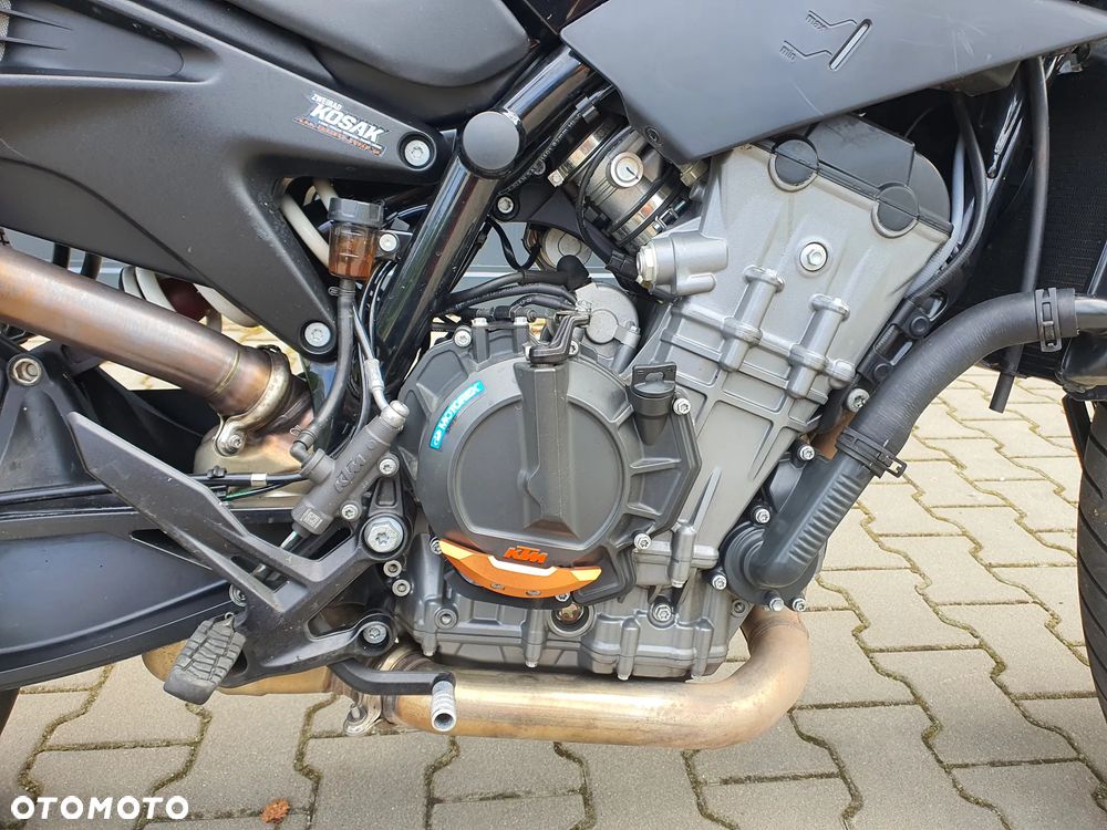 KTM DUKE 890 - 7