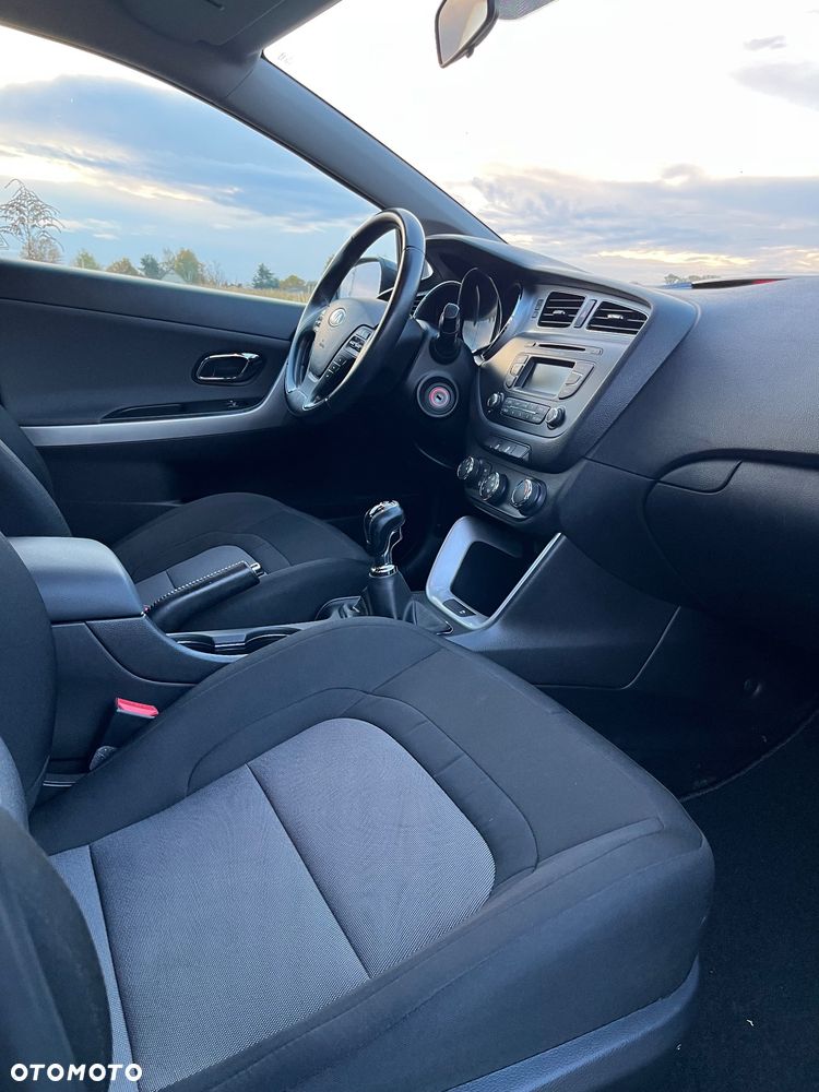 Kia Ceed 1.4 Business Line - 14