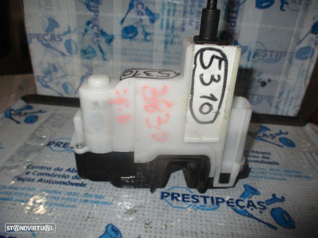 Fecho 51935121  52041737 FIAT  500 2 FASE 2 2017 1.2I 69CV 3P BRANCO FDRT 4 PINOS FIAT 500 2 FASE 2 2019 1.2I 69CV 3P PRETO FD - 2