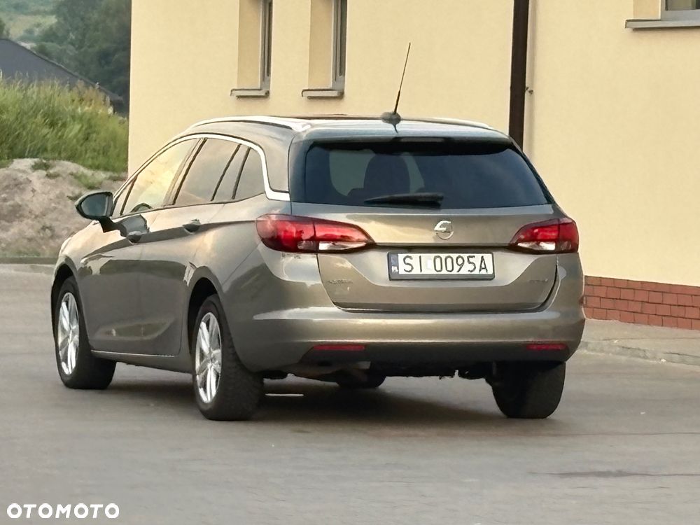 Opel Astra - 10
