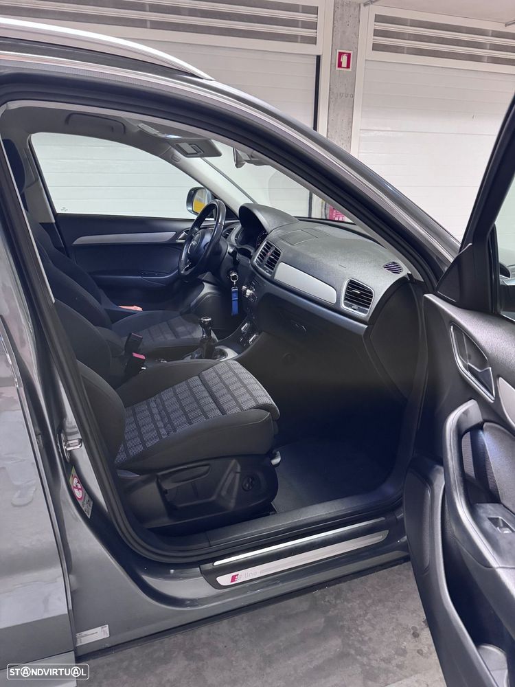 Audi Q3 2.0 TDI S-line - 10