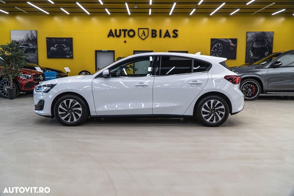 Ford Focus 1.0 EcoBoost MHEV Titanium - 17