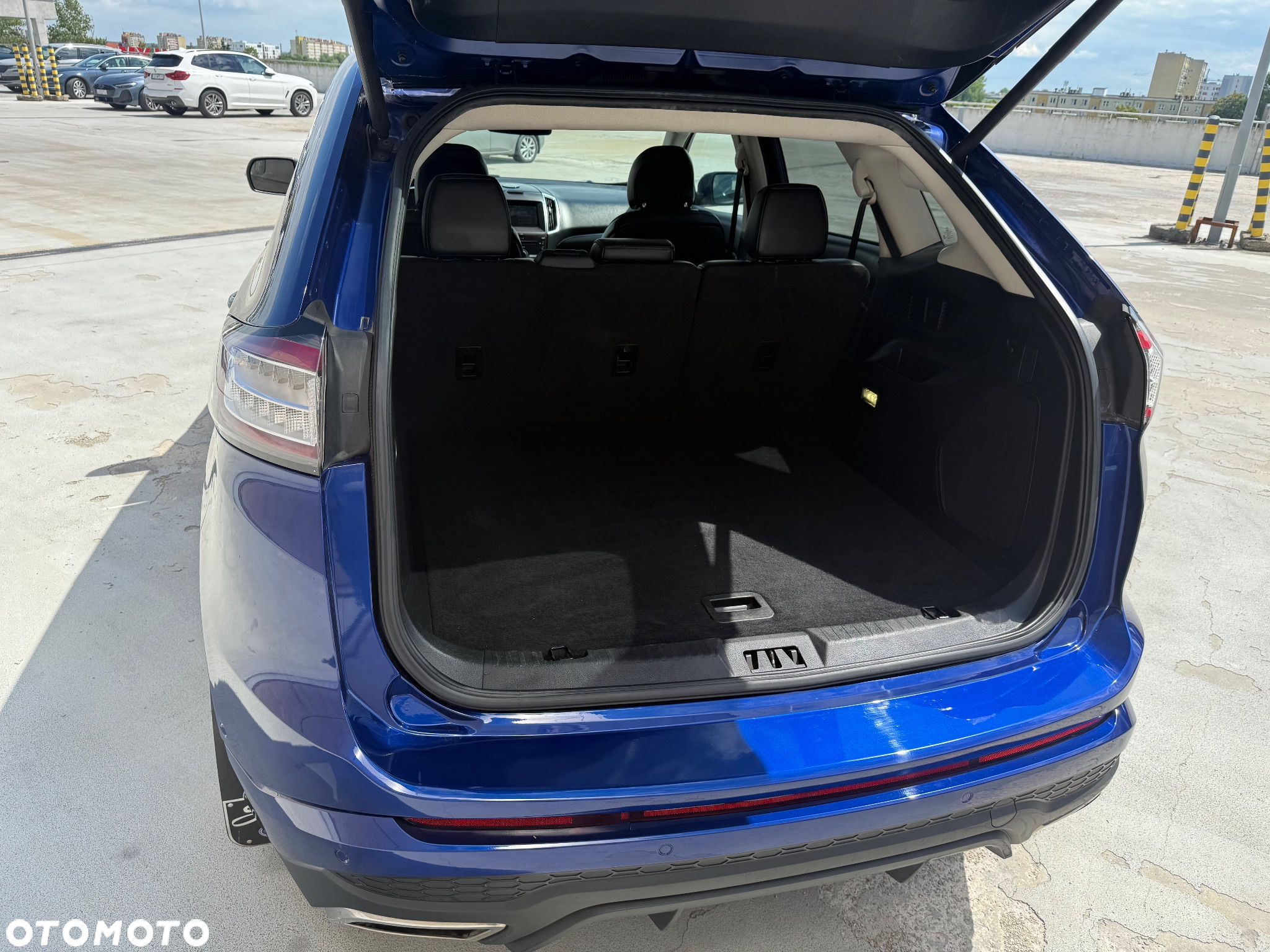 Ford Edge - 11