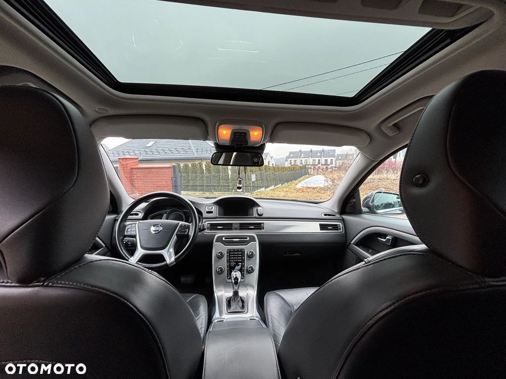Volvo V70 D4 Geartronic Momentum - 22