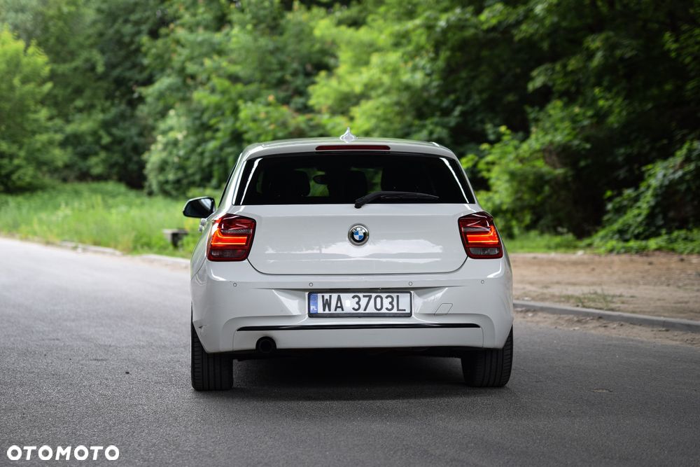 BMW Seria 1 116i Sport Line - 5