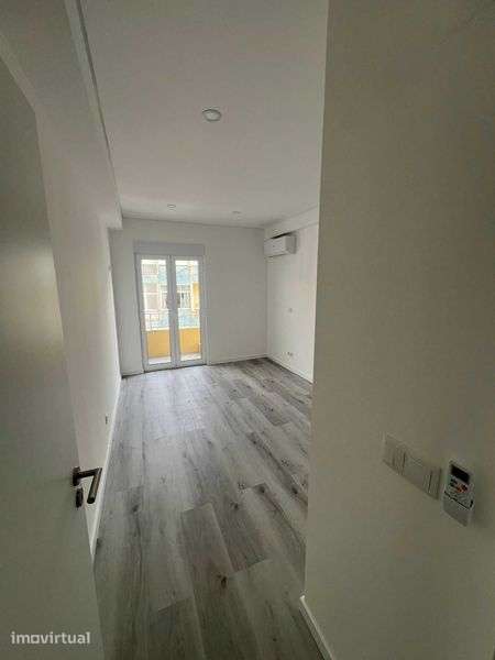Apartamento T2 para Arrendamento – Forte da Casa - Grande imagem: 5/12