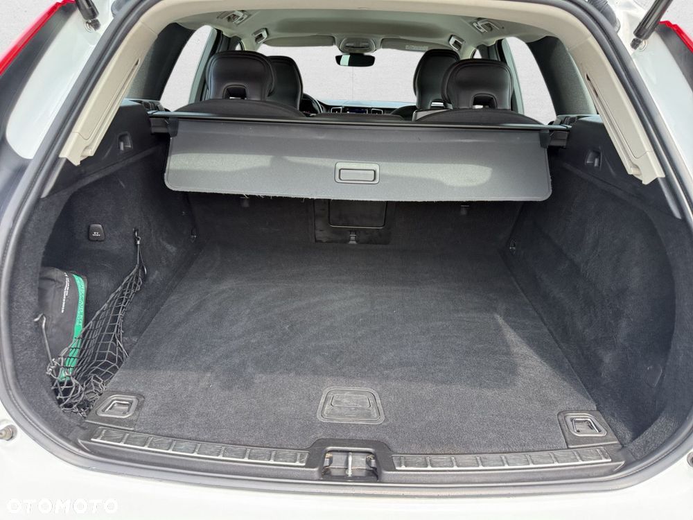 Volvo XC 60 - 18