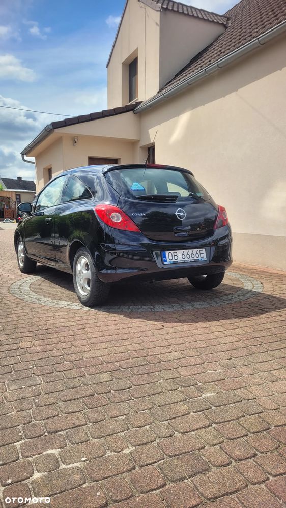 Opel Corsa 1.2 16V Cosmo - 6