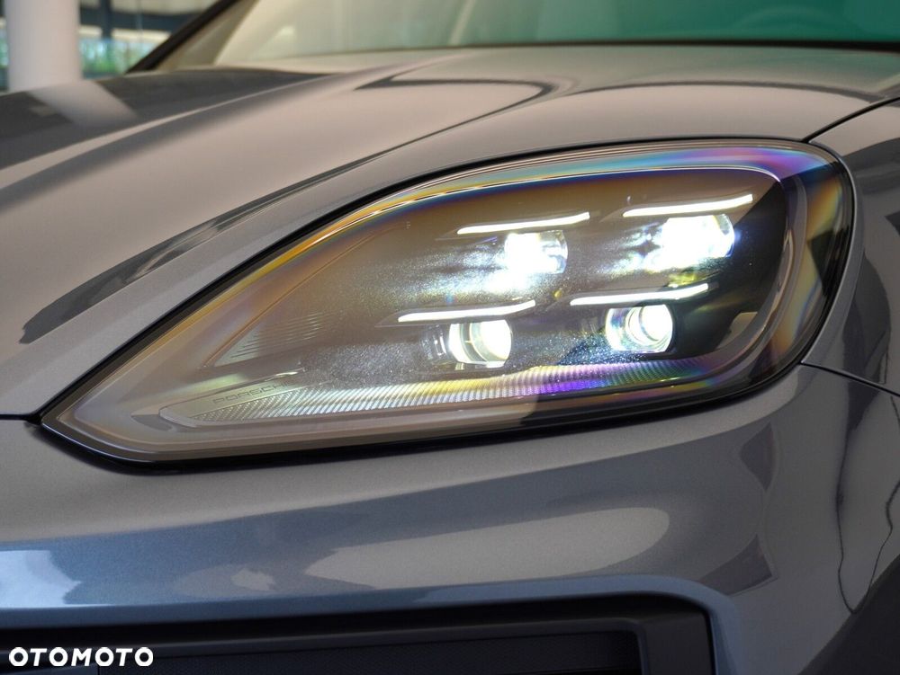 Porsche Cayenne Black Edition - 10