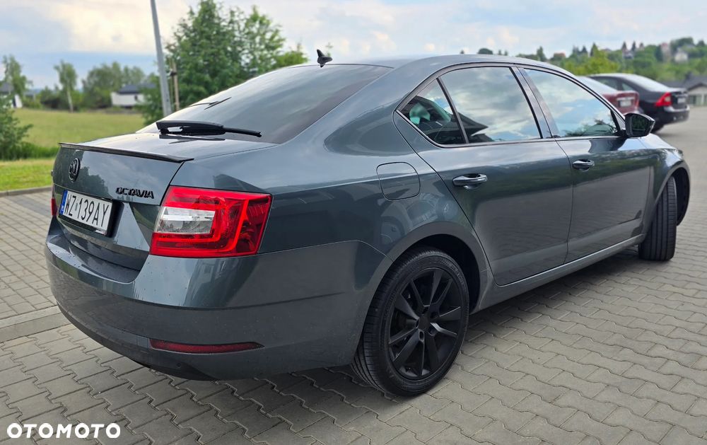 Skoda Octavia 2.0 TDI Style DSG - 7