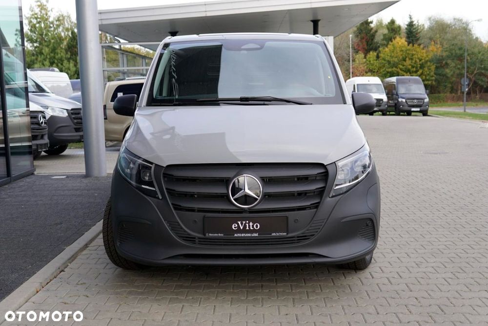 Mercedes-Benz Vito - 2