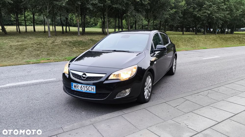 Opel Astra 1.6 Turbo Innovation - 4