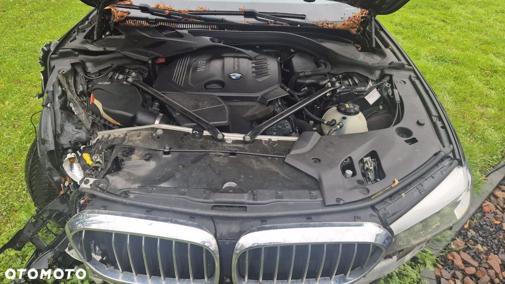 BMW Seria 5 520d Sport Line sport - 4