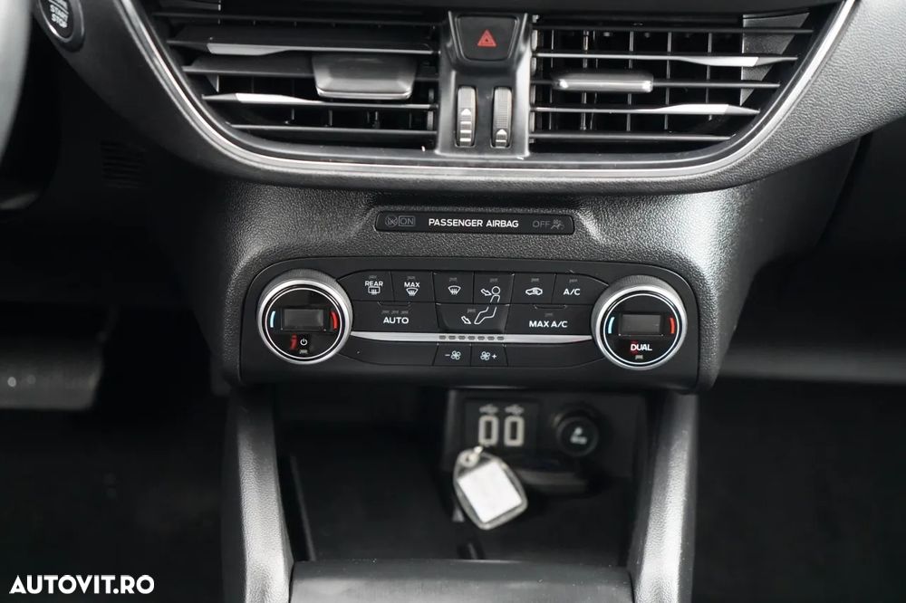 Ford Focus 1.5 EcoBlue Active - 23