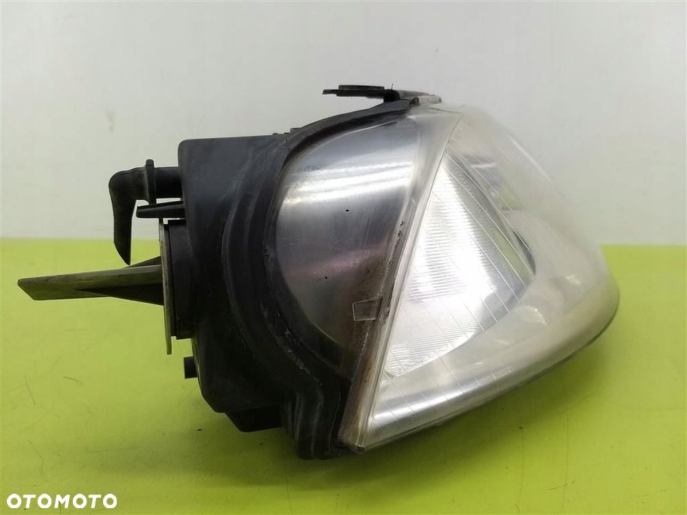 Reflektor lampa przód prawa VW Passat B5 LIFT 2000-2005 HELLA 3B0941016AN - 4