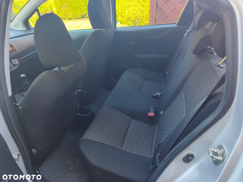 Toyota Yaris 1.33 Luna - 12