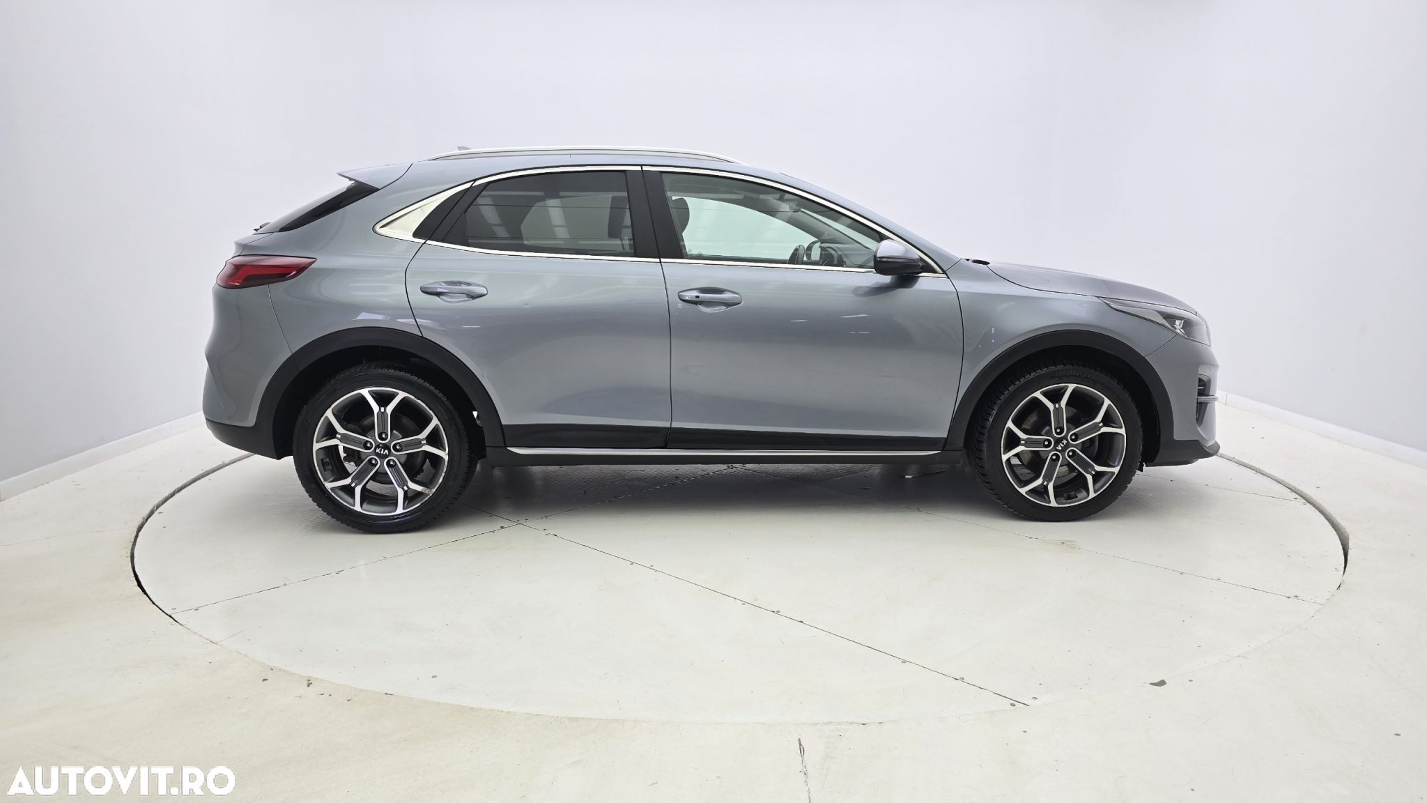 Kia XCeed - 5